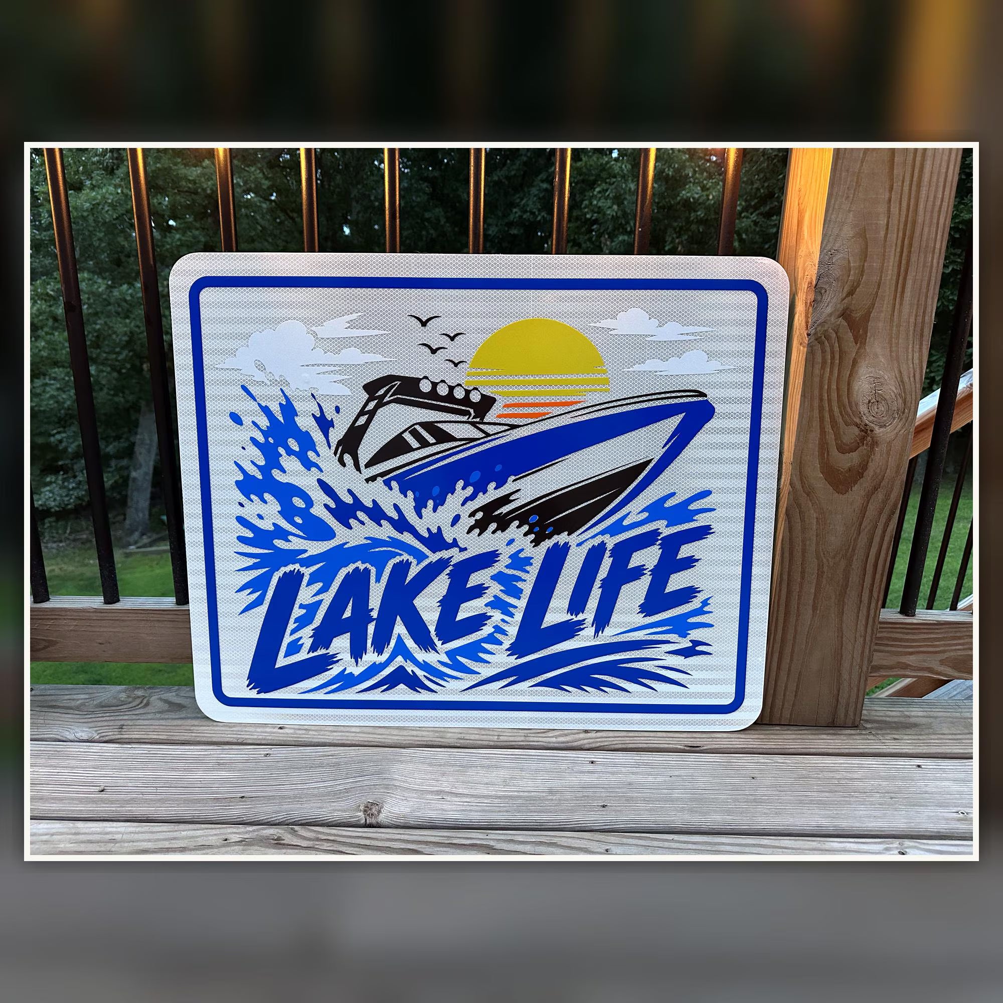 DockDecko Blue Speedboat Lake Life Sign - Reflective 24 x 30